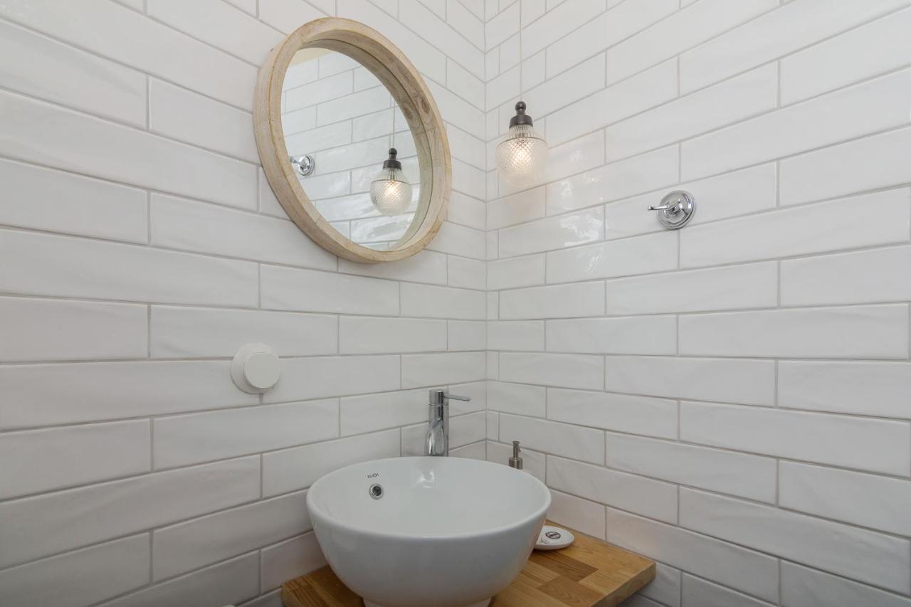 Vintage Loft Α In Monastiraki Apartment Athens Luaran gambar