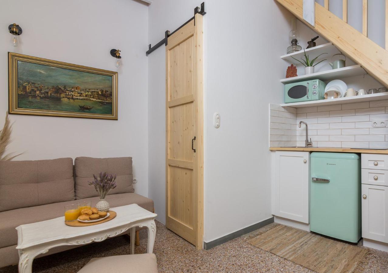 Vintage Loft Α In Monastiraki Apartment Athens Luaran gambar