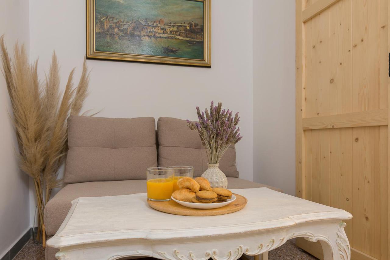 Vintage Loft Α In Monastiraki Apartment Athens Luaran gambar
